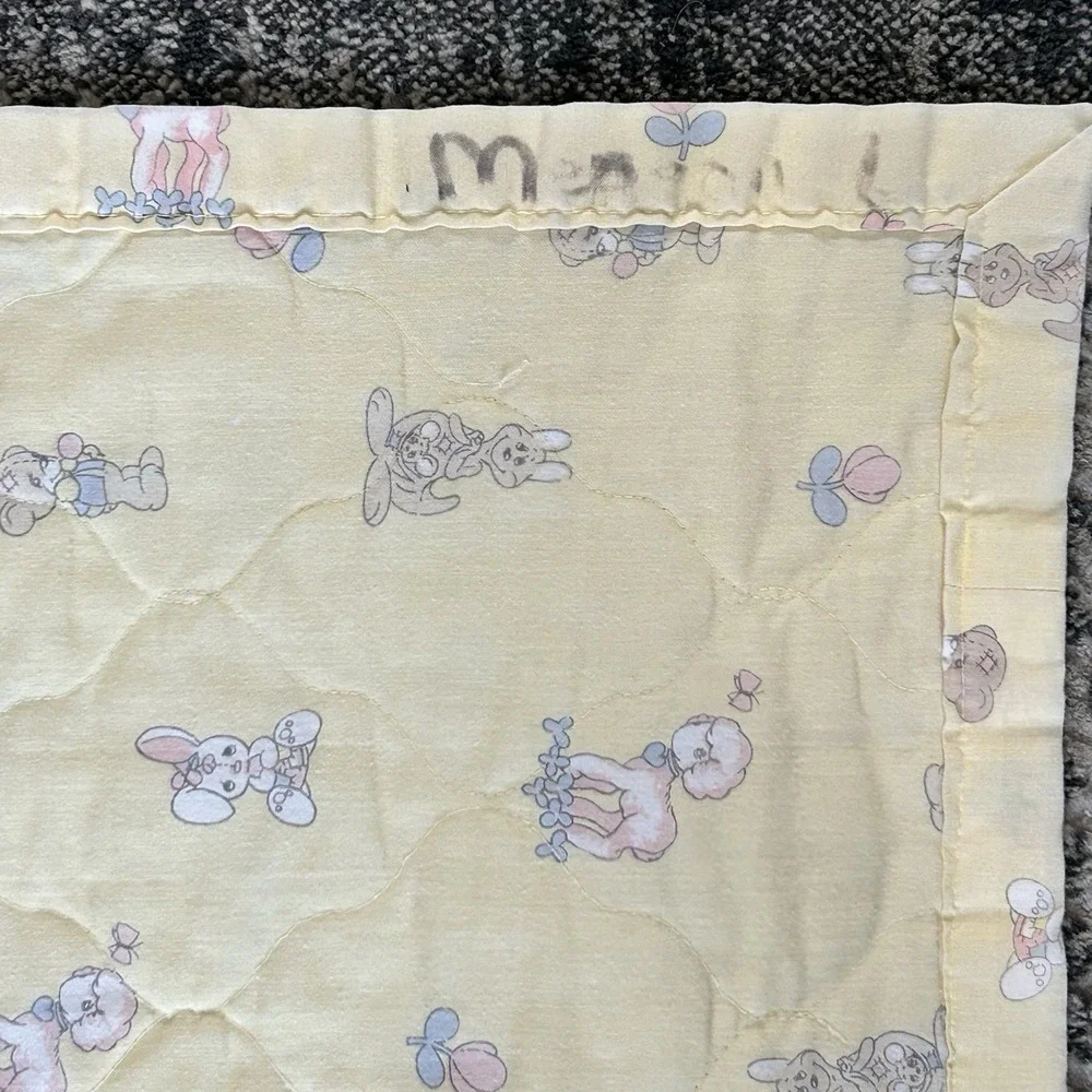 Vintage‎ 80s/90s Precious Moments Yellow Baby Quilt Retro Nursery 44